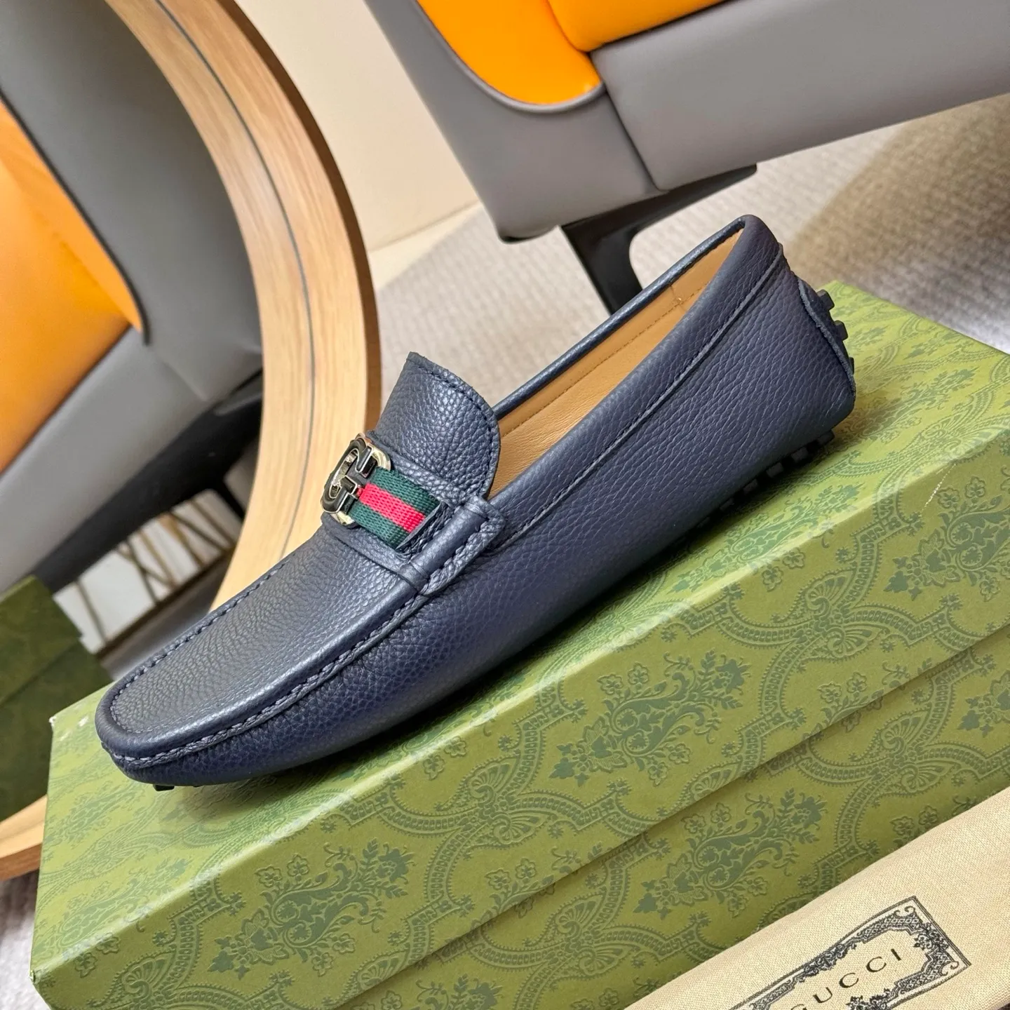 Men's shoes 💰420 (Yangli) Gucci* - the top version of Gucci classic beanie shoes! It is made of imported original cowhide and has a comfortable first layer of sheepskin lining! Original wear-resistant rubber outsole! High quality products! Size 38-46, with shoe dial, cloth bag, card